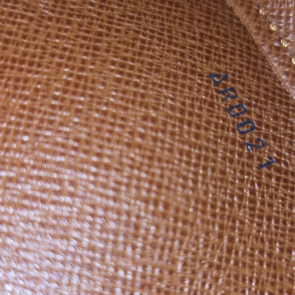 💯 Authentic Louis Vuitton Orsay Clutch - Picture 6 of 13